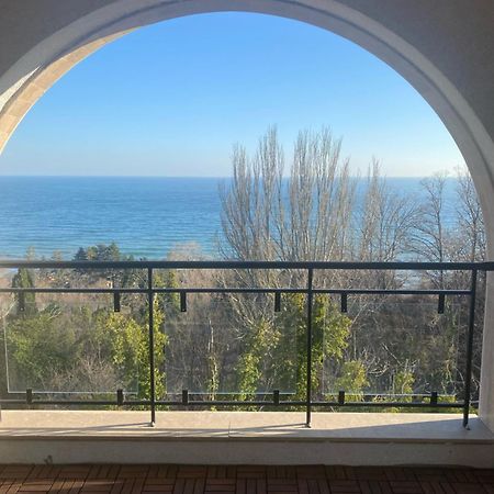 Queen'S Garden Balchik Apartment Buitenkant foto