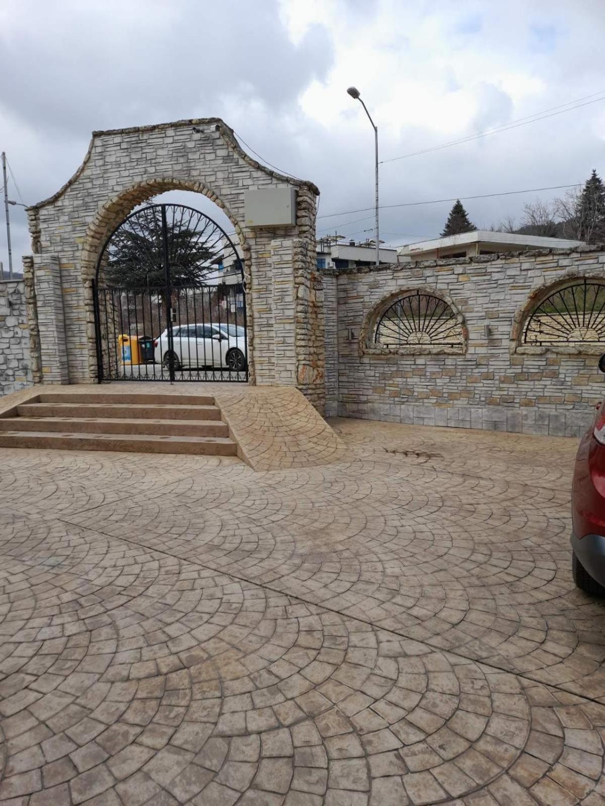 Queen'S Garden Balchik Apartment Buitenkant foto