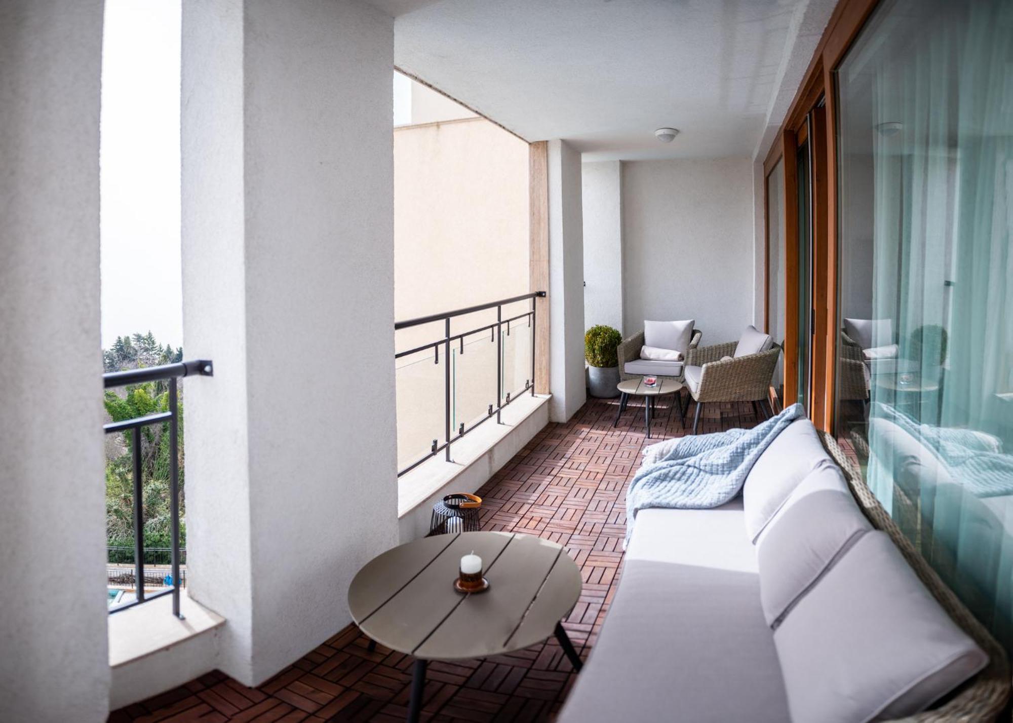 Queen'S Garden Balchik Apartment Buitenkant foto