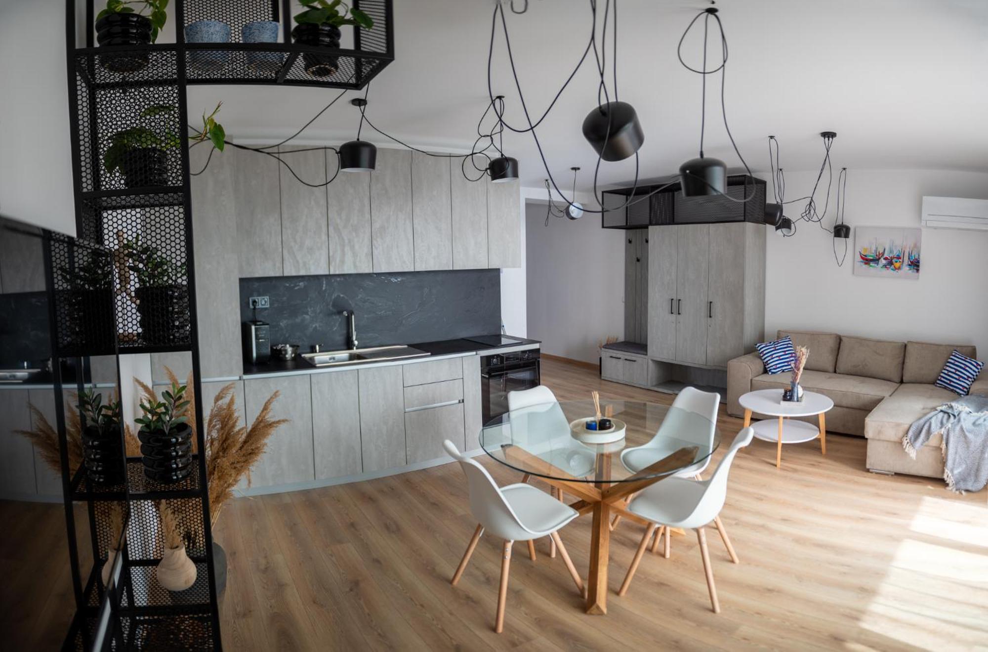 Queen'S Garden Balchik Apartment Buitenkant foto