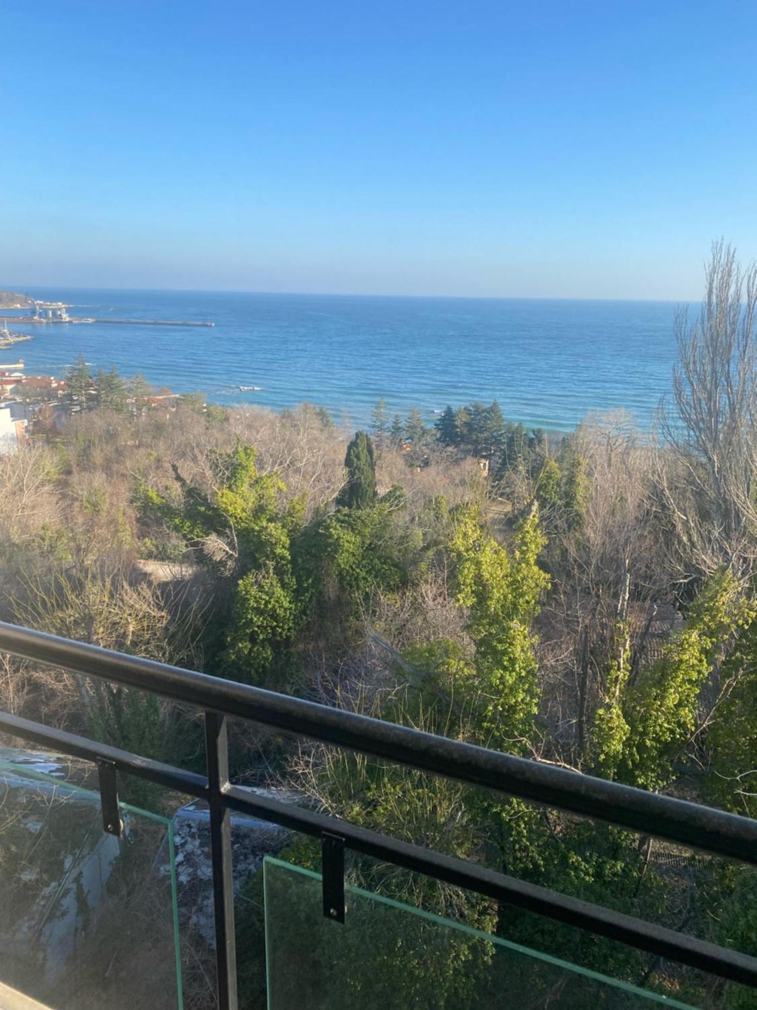 Queen'S Garden Balchik Apartment Buitenkant foto