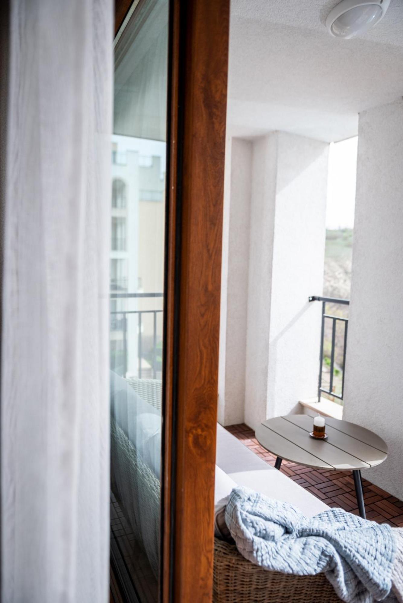 Queen'S Garden Balchik Apartment Buitenkant foto